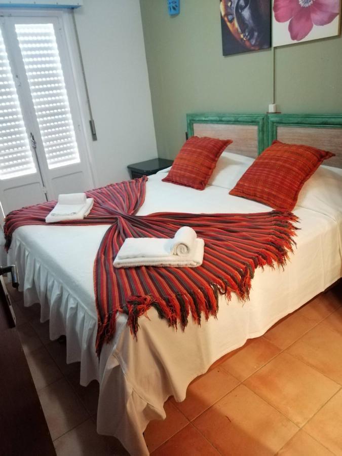 Lagos Central Hostel エクステリア 写真
