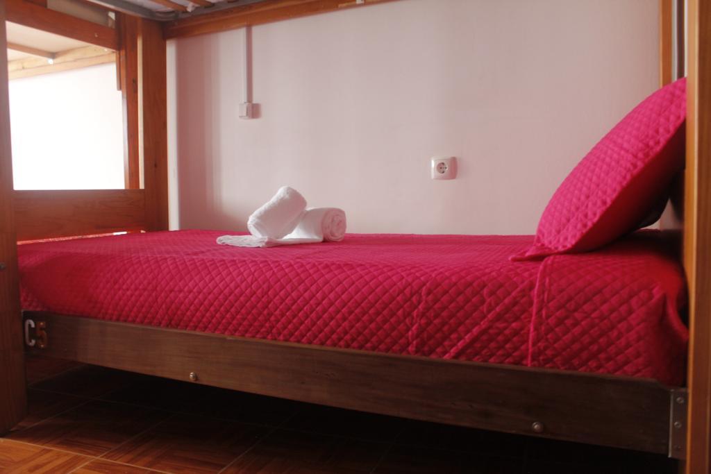 Lagos Central Hostel エクステリア 写真