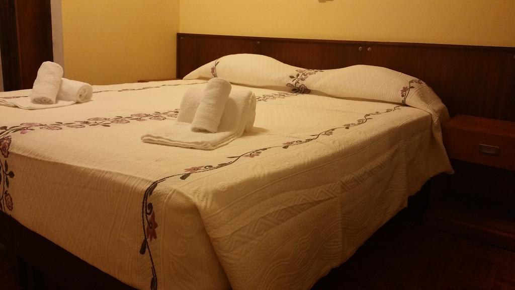 Lagos Central Hostel エクステリア 写真